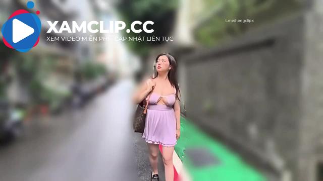 2 con gà đi săn gái ngờ đâu gặp đúng hạt thóc không thích mặc silip
