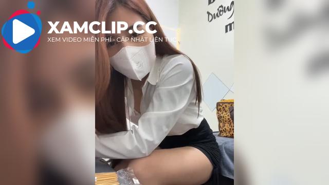 Bé Soda 2k có đôi mắt dâm dục thích show hàng