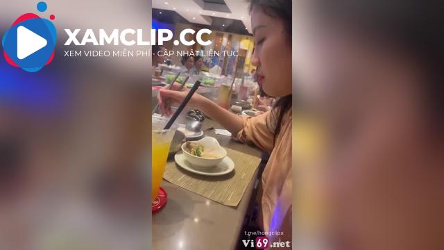 Em ăn tối chưa nhở nếu rồi thì làm tình đi