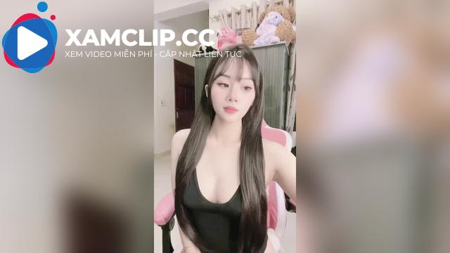 Hà Ly (@beyeu2003) show hàng full mặt