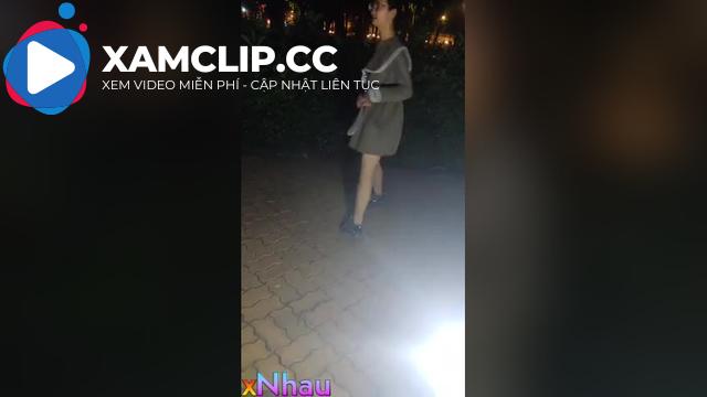 Nửa đêm bắt em gái ruột vú to show hàng giữa hà nội