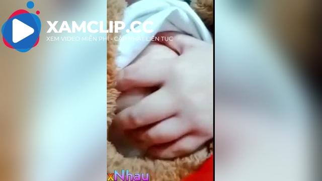 Bé Nhi 2ka3 Show Vú Cực Ngon