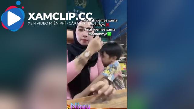 Thằng này phải rèn ngày từ nhỏ lớn loạn chắc loạn mất