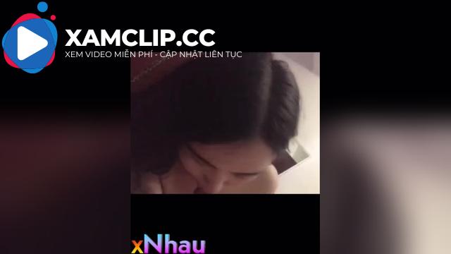 Bú cu thôi mà có cần xinh đẹp như vậy không