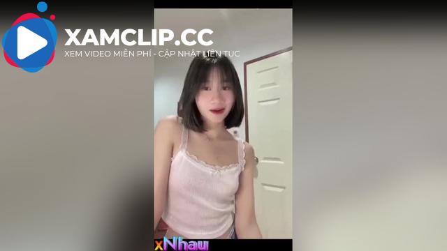 Em học sinh đi cổ vũ bóng đá bị hiếp