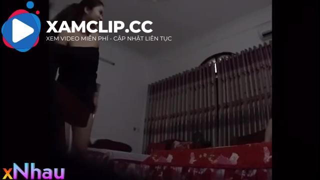 em trai lần đầu đi check gái nên k làm đè ra địt chỉ dám bú cu thôi