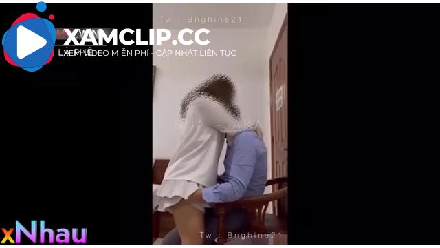 Clip sex về Minh Nhi, sinh viên Đại học Tài chính, và bạn trai của cô ấy