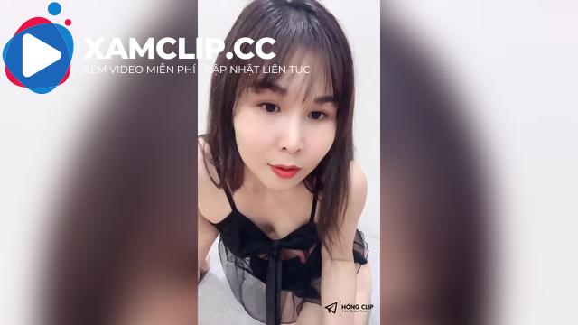Idol YYlive(idolmoi) mới vếu to nè anh em xem được không