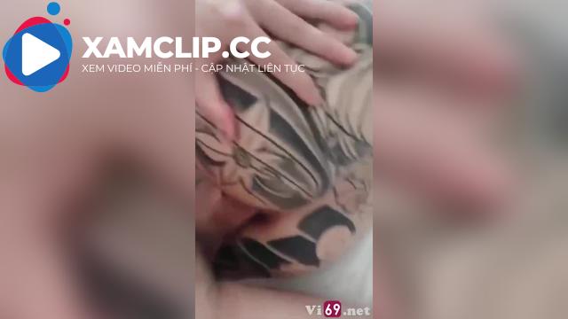 Chuyện tình chú cháu đang chơi bất ngờ đút vào đít làm cháu sướng rên la vang phòng #1