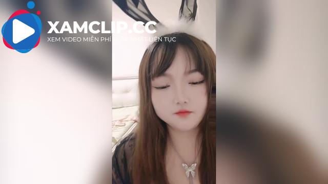 Gấu của anh nào mà ngực bự thế này thì áp lực lắm