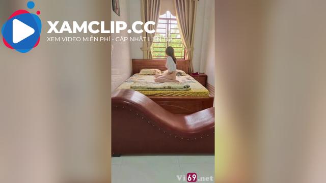 Lần đầu thử ghế tình yêu mà tư thế nào em cũng biết