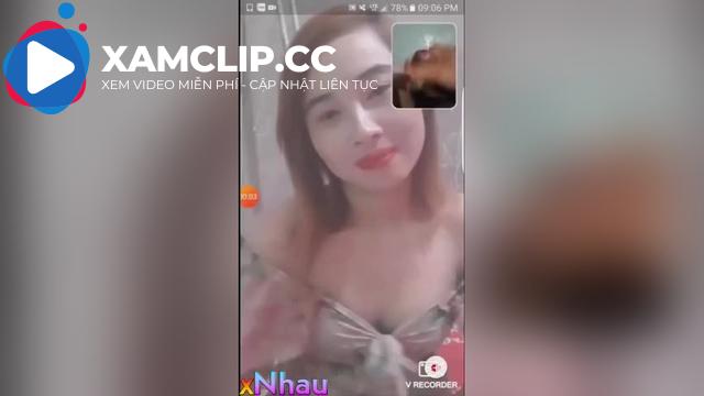 Gạ Chị Sương Cùng Công Ty Chat Sex Mỗi Tốii