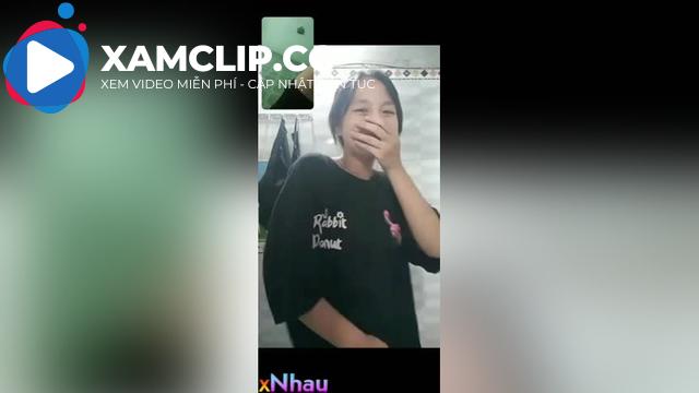 Ngọc Bích 2ka8 Cực Phẩm Miền Quê Gây Nứngg