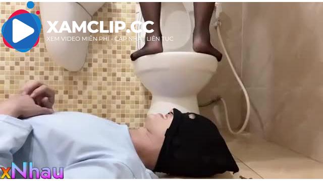 Mẹ vợ loạn luân bắt con rể bú lồn liếm đít cực dâm dục dục