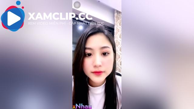 Em Gái Việt Xinh Như Thiên Thần Lên Thủ Dâm Show Bướm