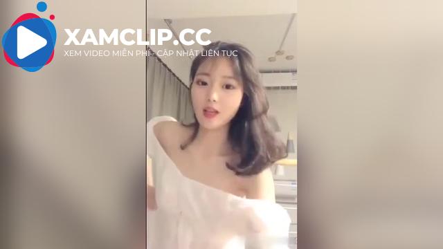 Rảnh quá ngồi móc bướm chơi