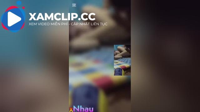 Con bạn say không biết gì bị 2 thg bạn dẫn vào phòng thay nhau địt