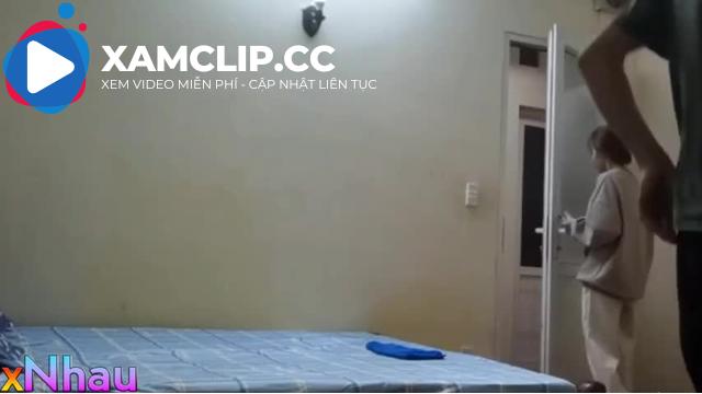 Em gái trốn học đi nhà nghỉ và cái kết