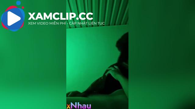 Clip Sex Gái Xinh 2ka8 Làm Cà Phê Chòi Bóp Vú Đúng Phê