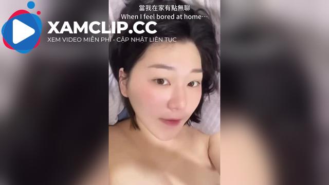 Khi một mình ở nhà vừa nhàm chán lại đang muốn giải tỏa cơn nứng #1
